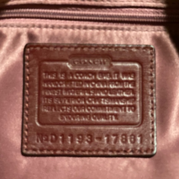 Authentic Coach bag - Picture 3 of 9